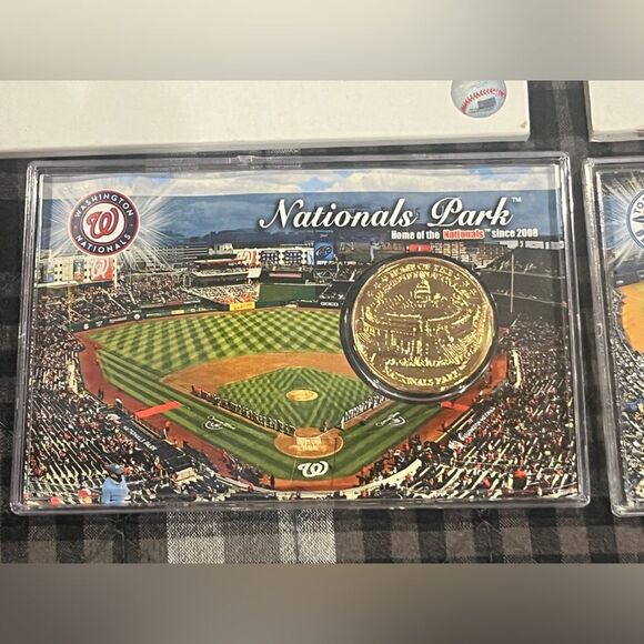 24 K Gold Flashed Baseball Stadium Commemorative Coin Sets Toronto Blue Jays - Picture 9 of 13